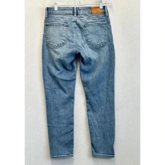 Lucky Brands Jeans Women's Size 2/26‎ Low Rise Faded Wash Lolita Crop Blue Denim - Picture 2 of 11